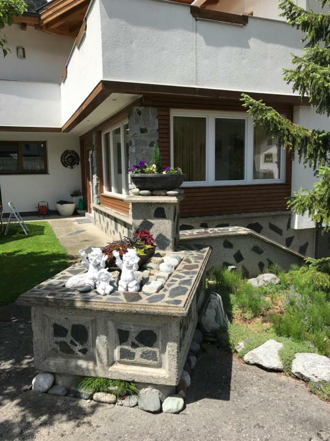 Appartement Elisabeth Inklusive Summer Card Umhausen Kültér fotó